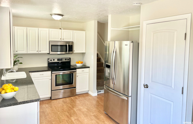 52 E 975 S, Layton, UT 84041 — photo 9