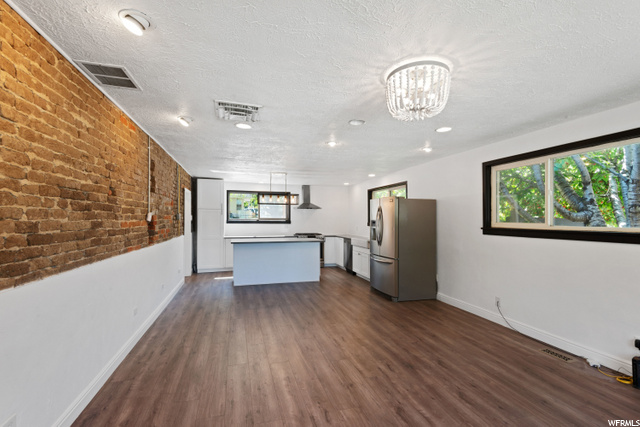 8869 S 60 E, Sandy, UT 84070 — photo 6