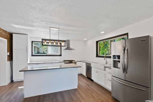 8869 S 60 E, Sandy, UT 84070 — photo 2
