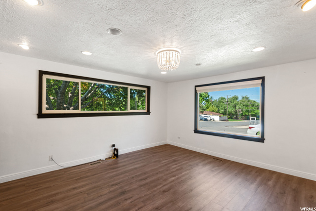 8869 S 60 E, Sandy, UT 84070 — photo 3