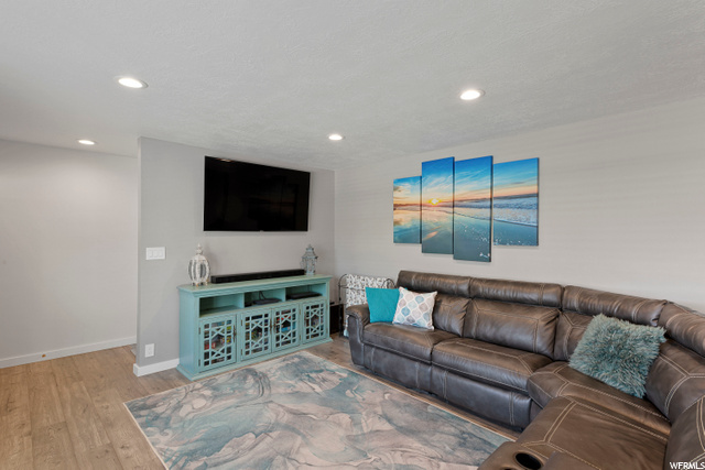 605 E 8680 S, Sandy, UT 84070 — photo 4