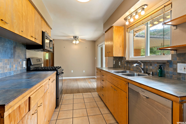 4136 S Edgehill Dr E, Ogden, UT 84403 — photo 10