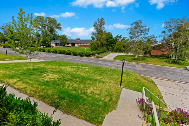 4136 S Edgehill Dr E, Ogden, UT 84403 — photo 3