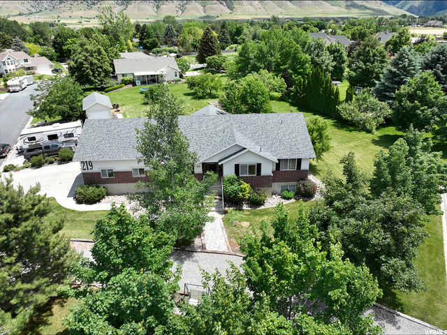 219 Hillside Dr, Nibley, UT 84321 — photo 3