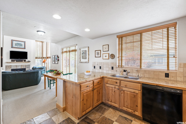 6010 Fox Point Cir #C1, Kimball Junction, UT 84098 — photo 3