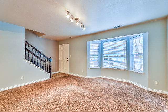 1682 S Canyonwoods Dr E, Ogden, UT 84404 — photo 5