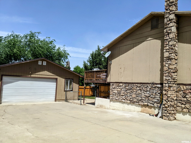 6083 S 2600 W, Roy, UT 84067 — photo 5