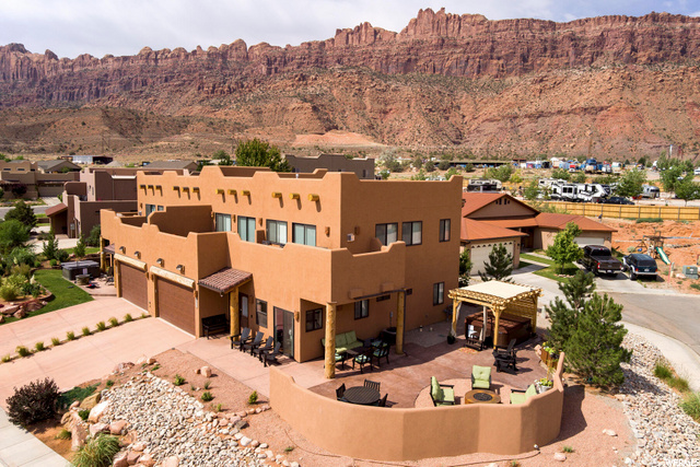 3372 S Village Loop, Moab, UT 84532 — photo 8