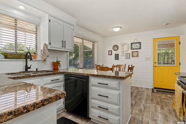 4975 S 2500 W, Roy, UT 84067 — photo 8