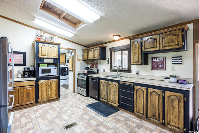 300 N 100 W, Kamas, UT 84036 — photo 12