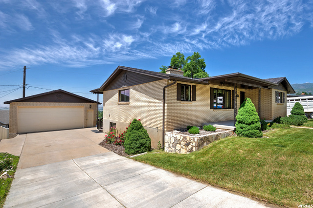 2964 S Davis Blvd, Bountiful, UT 84010 — photo 2
