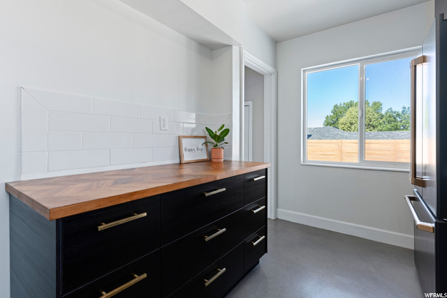 684 W 3500 S, Bountiful, UT 84010 — photo 8
