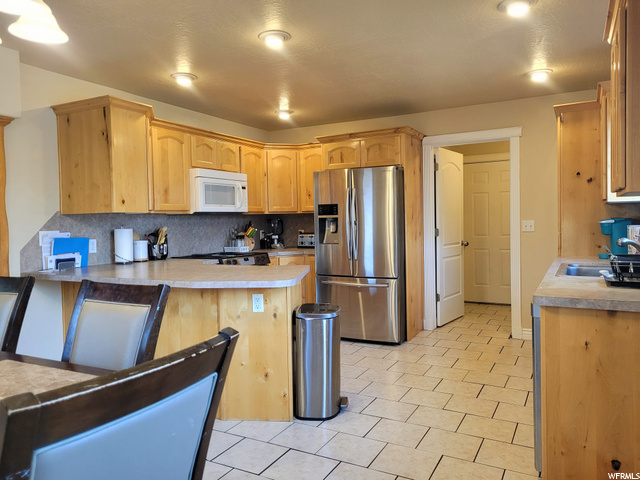 562 E 2200 S, Clearfield, UT 84015 — photo 6