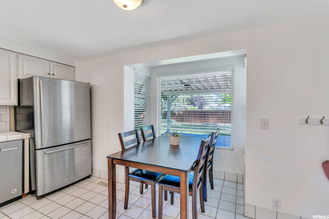 489 E 9120 S, Sandy, UT 84070 — photo 8