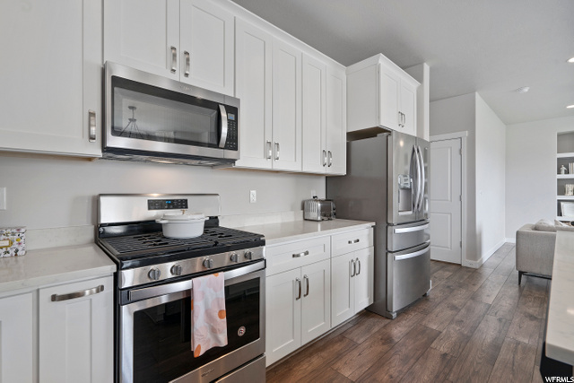 UPGRADED KITCHEN