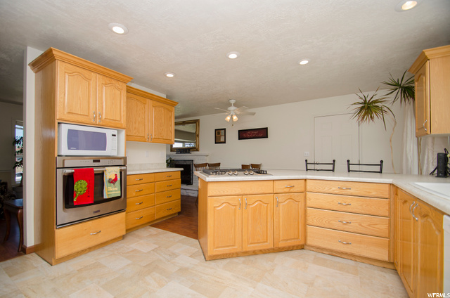 337 W 3200 S, Bountiful, UT 84010 — photo 7