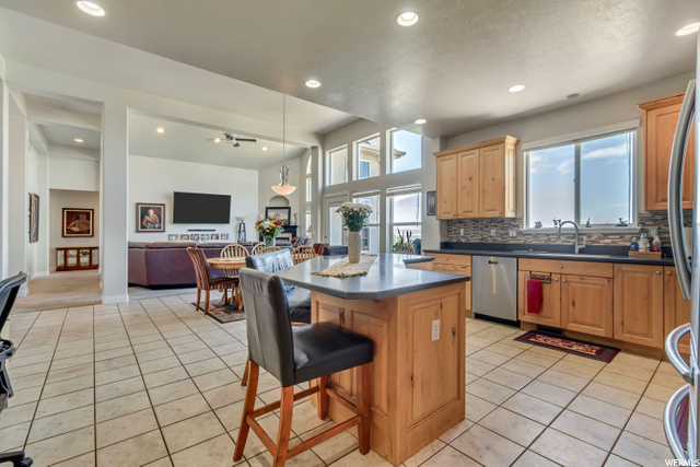 375 E Eagle Ridge Dr, North Salt Lake, UT 84054 — photo 12