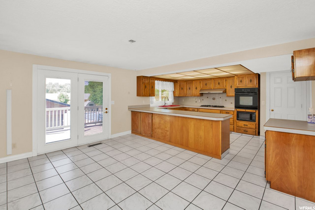 905 E 16 St, Ogden, UT 84404 — photo 8