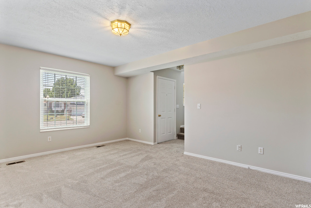 846 W 1930 N, Clinton, UT 84015 — photo 3