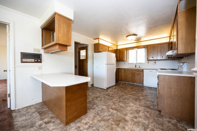 1350 S 200 W, Wellsville, UT 84339 — photo 2