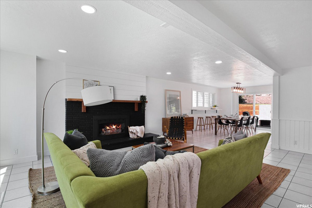 1104 Maxfield Dr, Ogden, UT 84404 — photo 2
