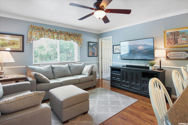 1367 N Brookhurst Cir, Centerville, UT 84014 — photo 10