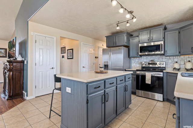 2441 N 2775 W, Clinton, UT 84015 — photo 11