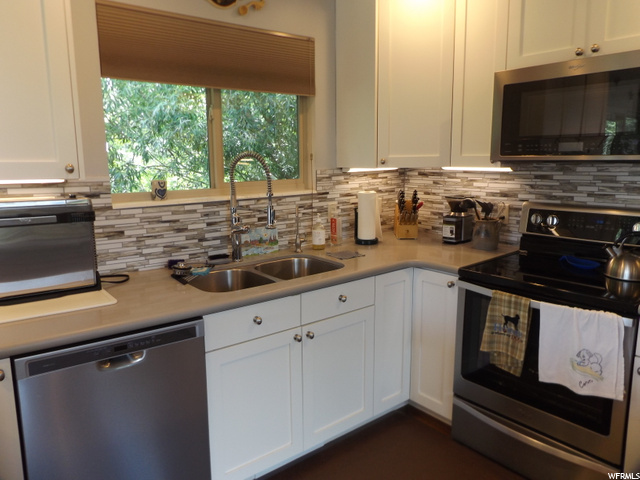 Custom cabinets with 2 lazy susans.