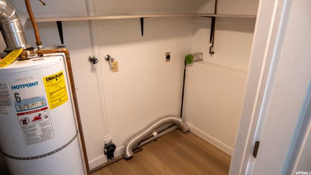 Large Laundry/utility room