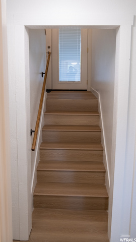 Maintence free stairs wtith LVP