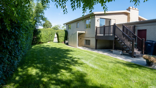 Private landscaped Back Yard