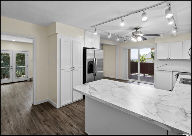 574 Powell Ave, Centerville, UT 84014 — photo 3