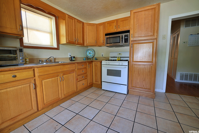 1766 S Childs, Ogden, UT 84401 — photo 11