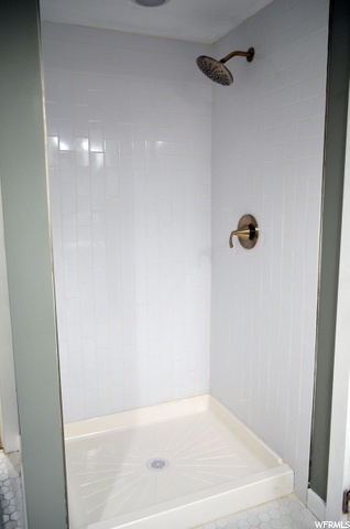 New Downstairs Bathroom