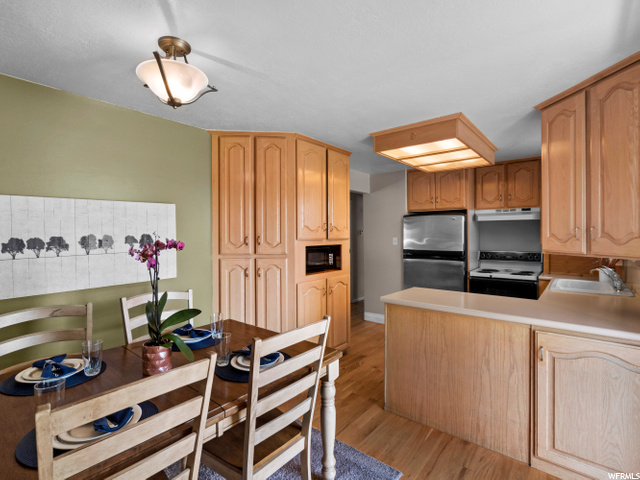 398 W 2300 S, Bountiful, UT 84010 — photo 5