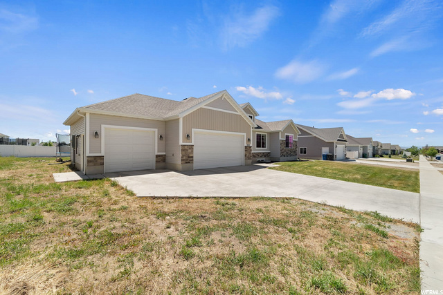 692 E 550 N, Smithfield, UT 84335 — photo 4