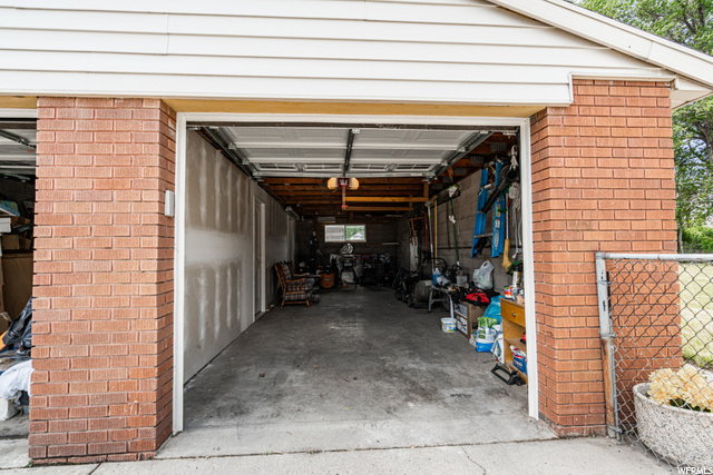 Deep Garage, Opener, Side Door
