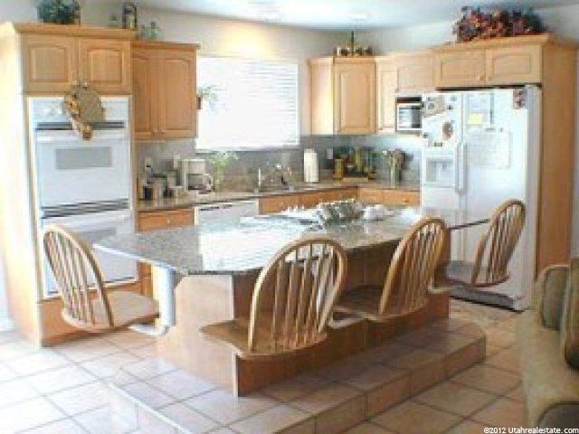 8709 Terrace Ct, Sandy, UT 84093 — photo 4