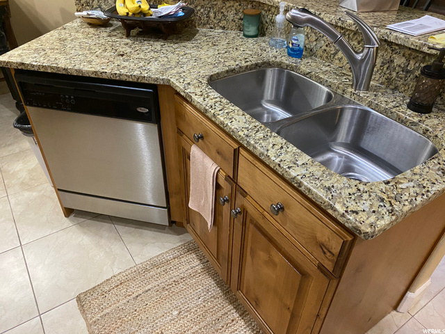 1018 N 985 W #504, Orem, UT 84057 — photo 10