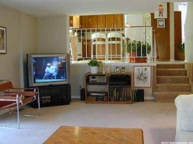 2535 E 8590 S, Sandy, UT 84093 — photo 3