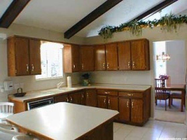 2535 E 8590 S, Sandy, UT 84093 — photo 4