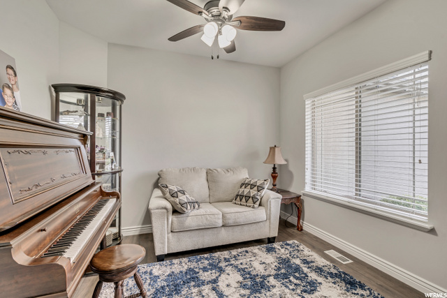 Room off Entry