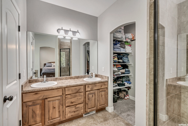 Master Bath Vanity