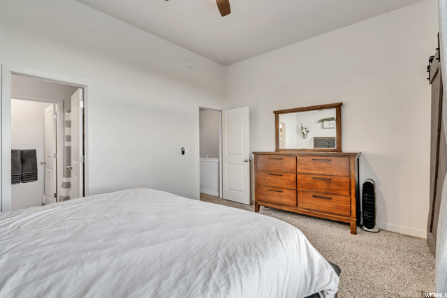 MASTERBEDROOM