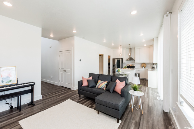 228 E 520 N, Providence, UT 84332 — photo 6
