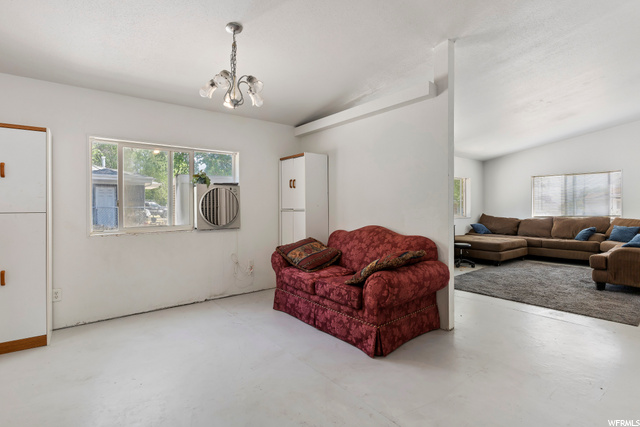 537 Kirk St, Layton, UT 84041 — photo 7