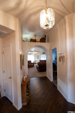 545 E Padre Lakes Dr, Ivins, UT 84738 — photo 5