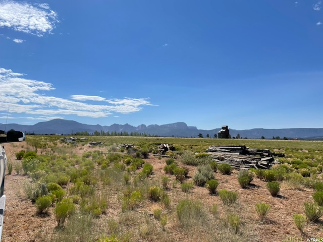 675 N 175 E, New Harmony, UT 84757 — photo 11