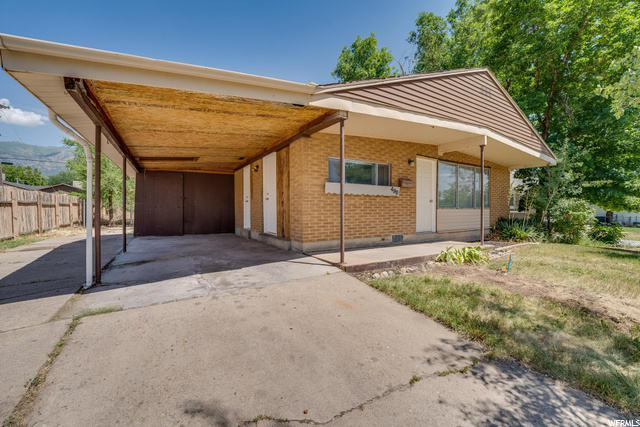 490 N Fort Ln E, Layton, UT 84041 — photo 2