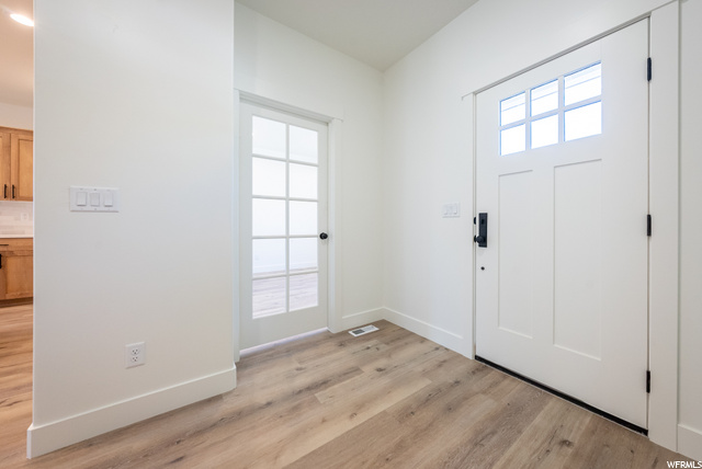 146 W 400 S, Providence, UT 84332 — photo 7